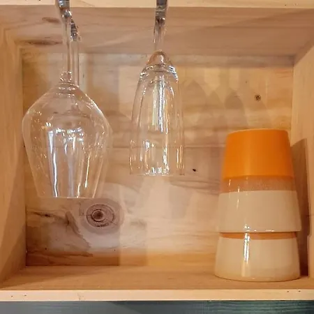 Du Hibou Nocleg ze śniadaniem 3*