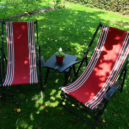 Du Hibou Nocleg ze śniadaniem